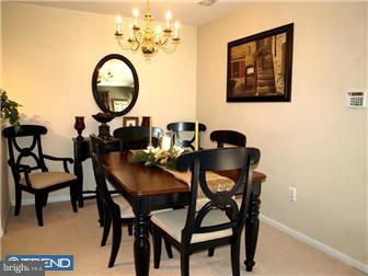 2303 Rabbit Run Road Marlton, NJ 08053 - Photo 3 of 11 Dining Room