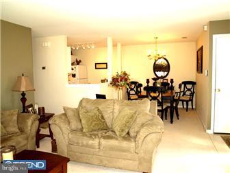 2303 Rabbit Run Road Marlton, NJ 08053 - Photo 7 of 11 Great Room