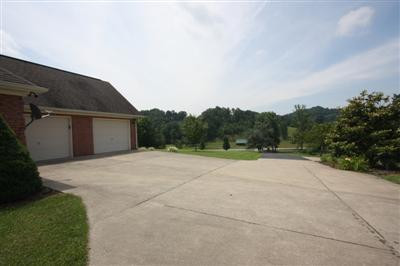 9050 Barbourville Road London, KY 40744 - Photo 5 of 14 Photo 5