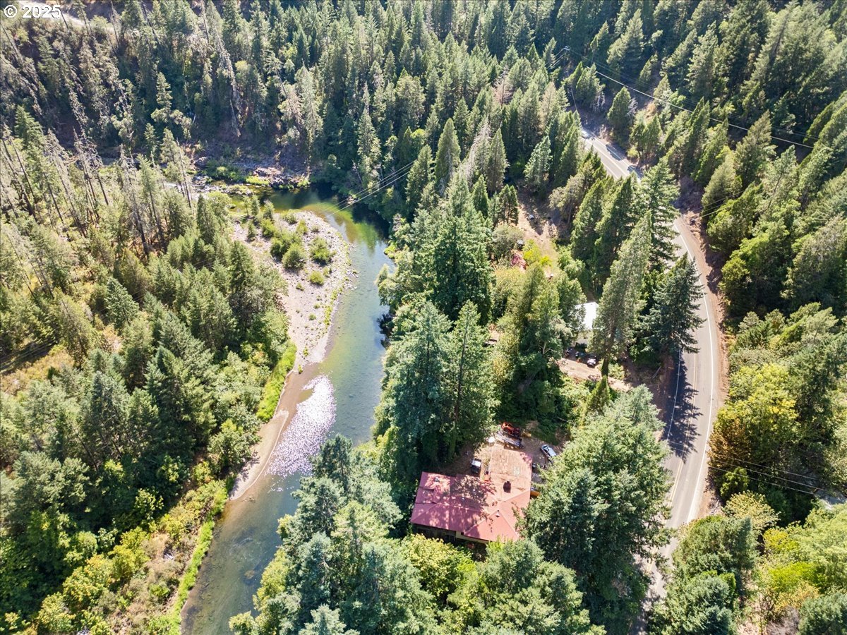 2680 South Umpqua Road Tiller, OR 97484 - Photo 45 of 46