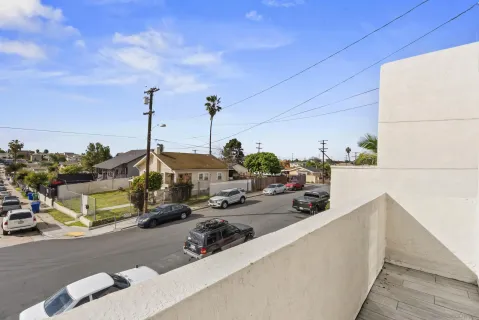 $799,900 | 3746 Harding Avenue, San Diego, CA 92113