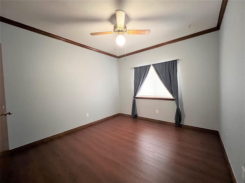 738 Ridgemont Drive Allen, TX 75002 - Photo 4 of 21 Empty room