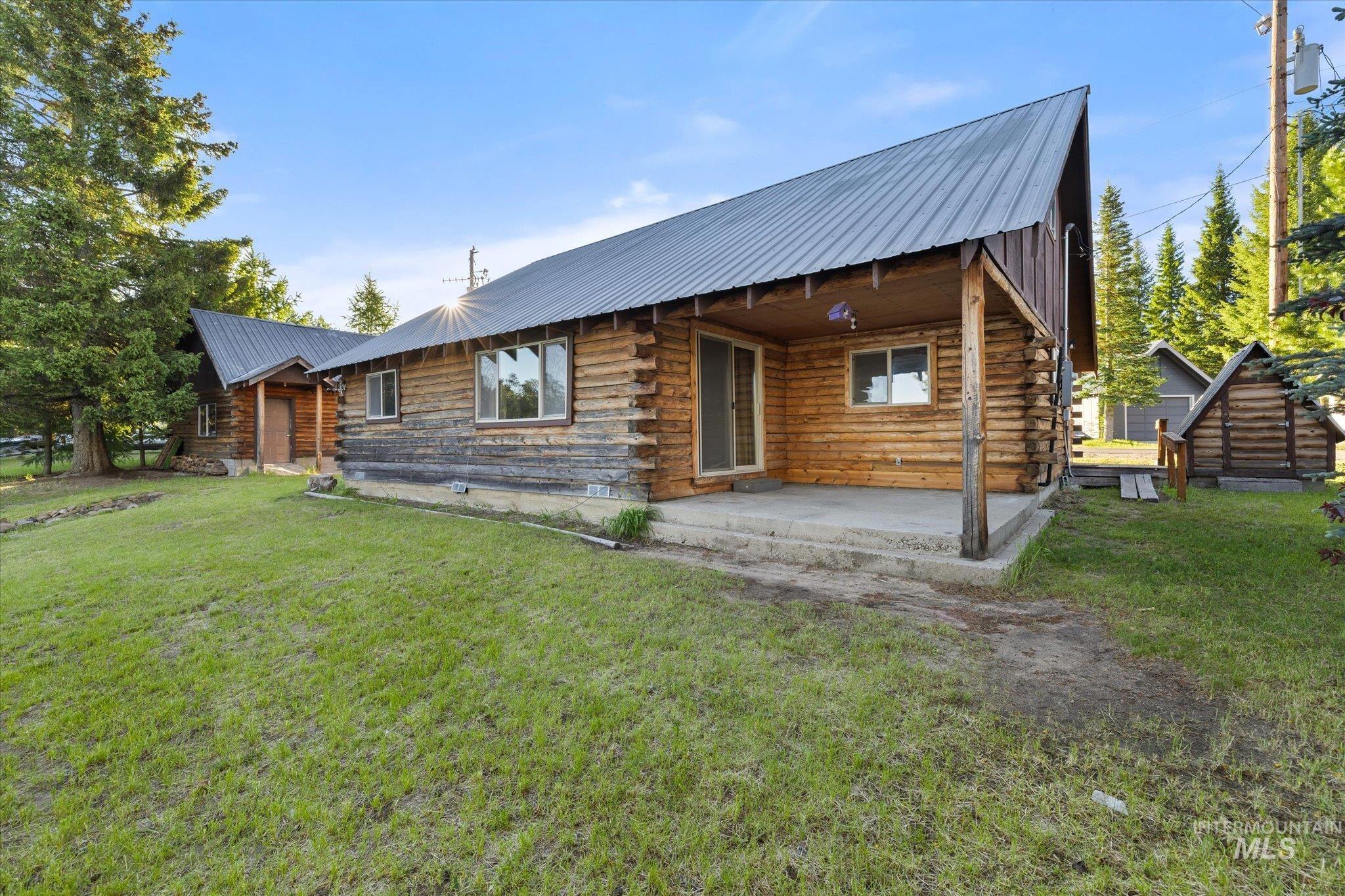 13029 Delayne Road Donnelly, ID 83615 - Photo 15 of 33