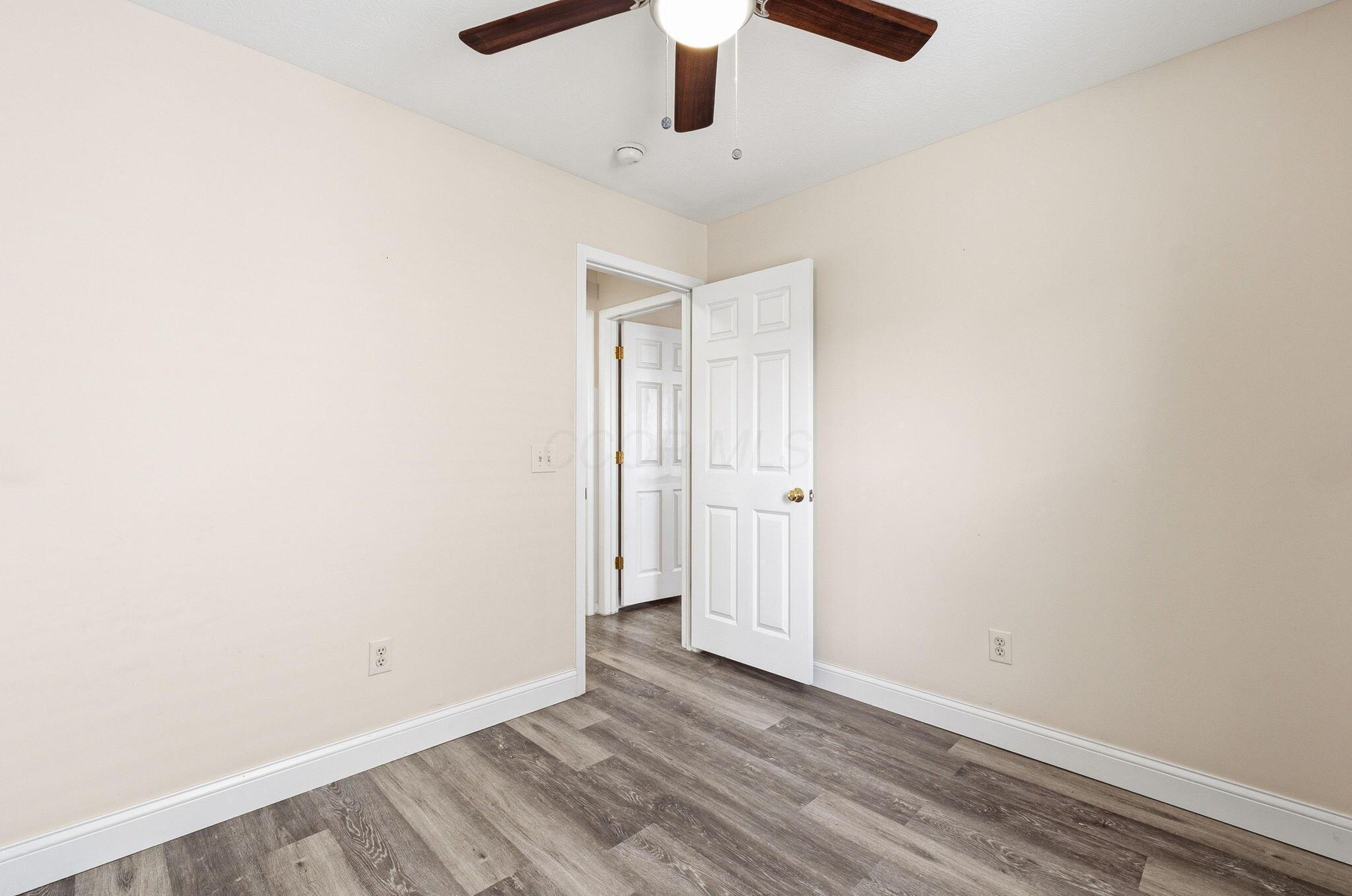 5183 Baker Ridge Drive Columbus, OH 43228 - Photo 28 of 39