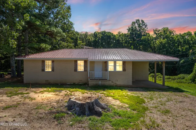 $149,000 | 1520 Country Church Road, Lamar, MS 38642