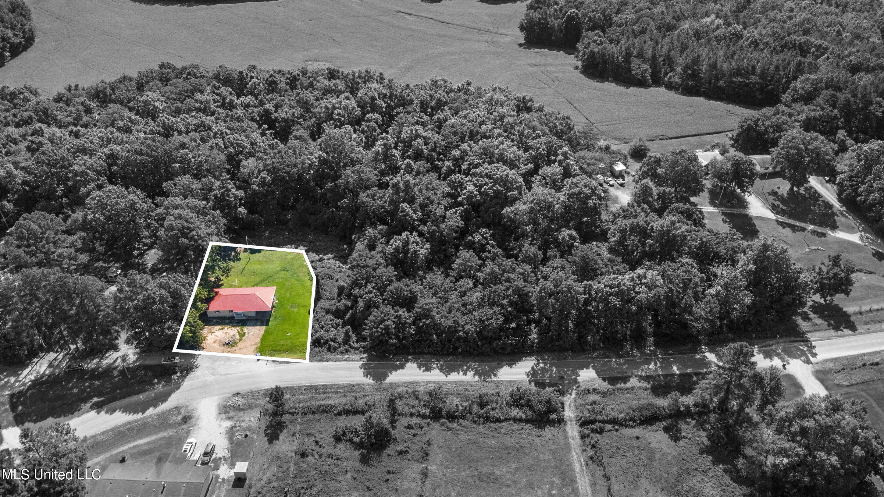 1520 Country Church Road Lamar, MS 38642 - Photo 18 of 22 18_dji_0003 lot lines