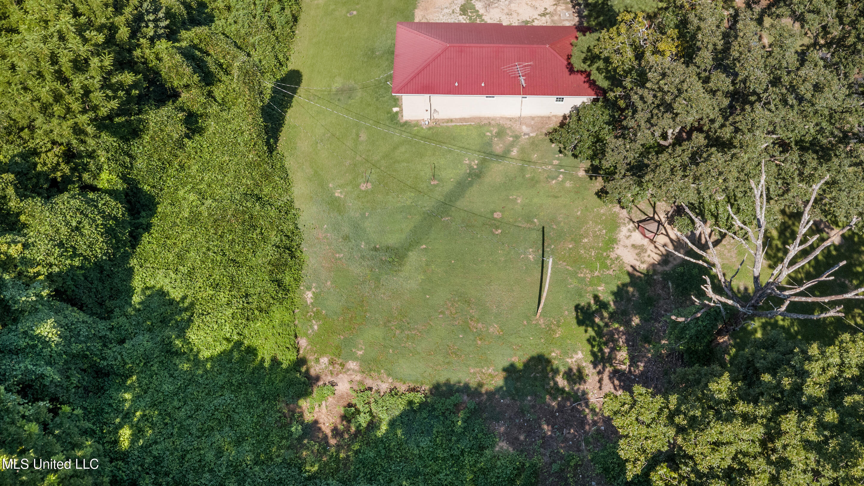 1520 Country Church Road Lamar, MS 38642 - Photo 21 of 22 21_dji_0009