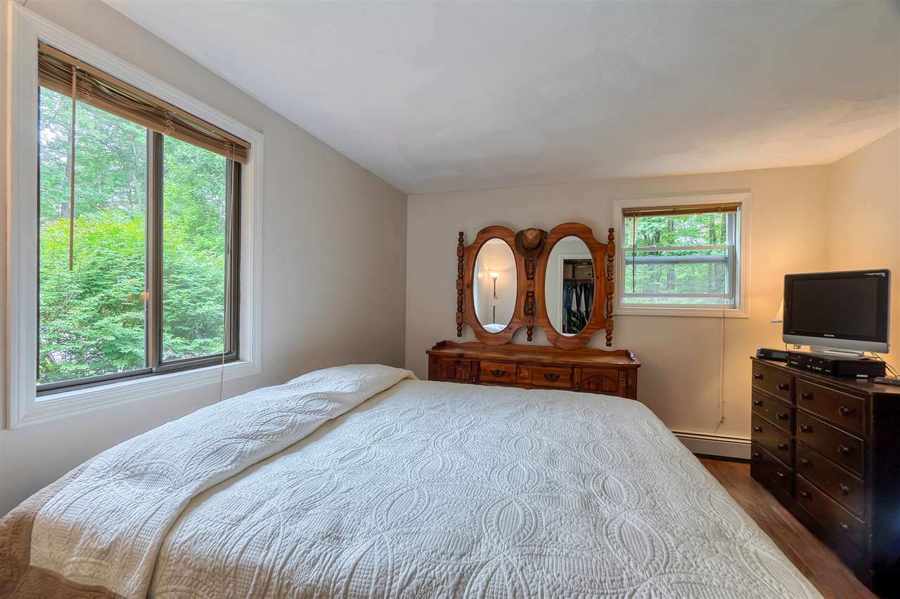 55 Pingree Hill Road Derry, NH 03038 - Photo 14 of 39