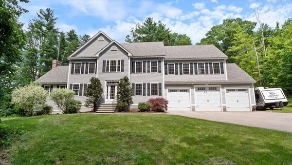 $1,450,000 | 16 Horseshoe Road, Windham, NH 03087