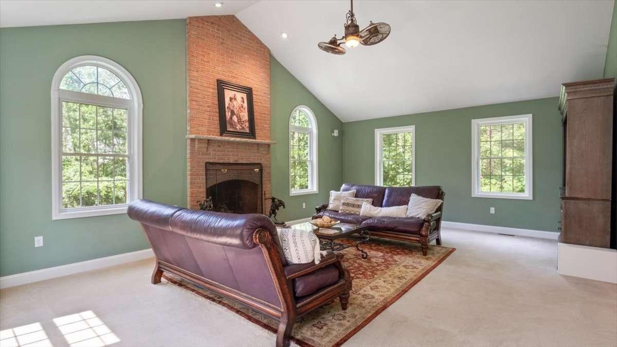 16 Horseshoe Road Windham, NH 03087 - Photo 14 of 55