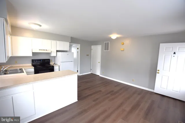 $1,200 | 13 Southeast 2nd Street, Unit A, Milford, DE 19963