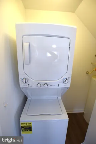 $1,200 | 13 Southeast 2nd Street, Unit A, Milford, DE 19963