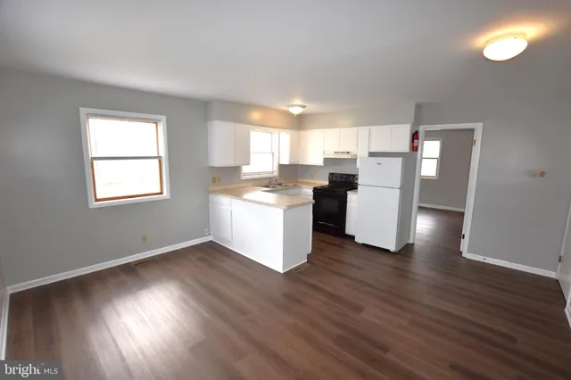 $1,200 | 13 Southeast 2nd Street, Unit A, Milford, DE 19963