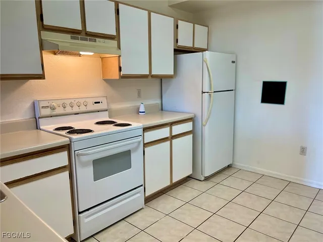 $1,595 | 6330 Aragon Way, Unit 108, Fort Myers, FL 33966