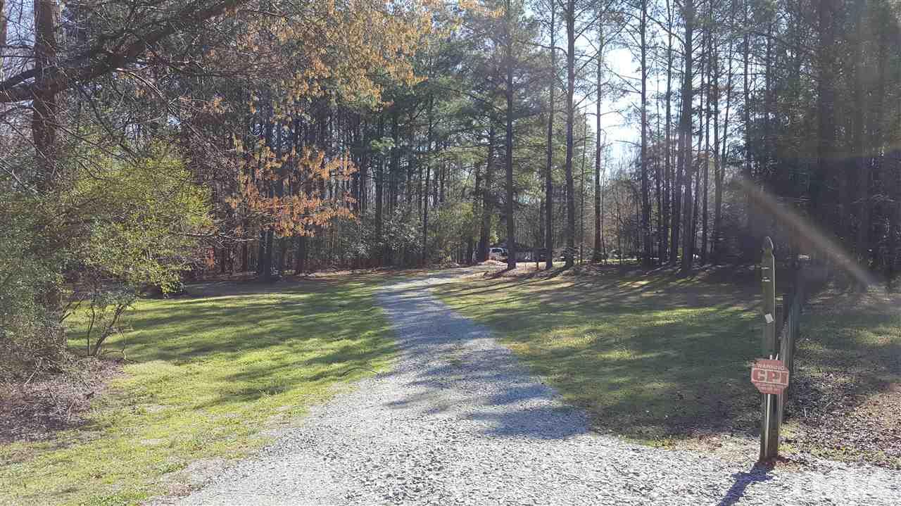 521 North Pleasant Coates Road Benson, NC 27504 - Photo 8 of 20 Gallery Image 8
