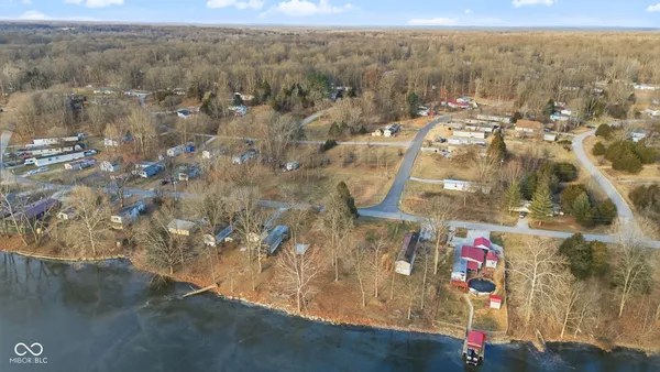 $40,000 | 2722 Coventry Gardens Drive, North Vernon, IN 47265