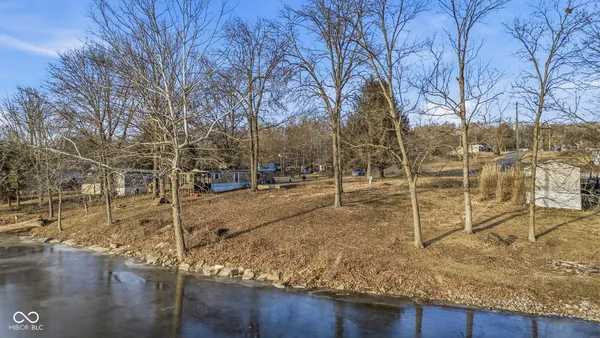 $40,000 | 2722 Coventry Gardens Drive, North Vernon, IN 47265