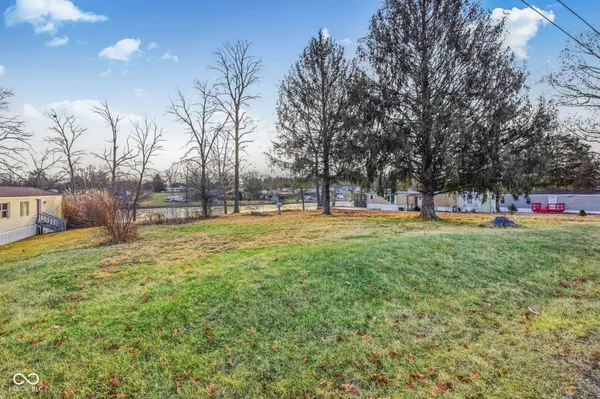 $40,000 | 2722 Coventry Gardens Drive, North Vernon, IN 47265