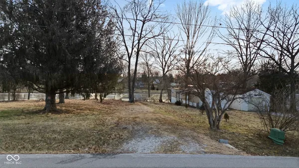 $40,000 | 2722 Coventry Gardens Drive, North Vernon, IN 47265