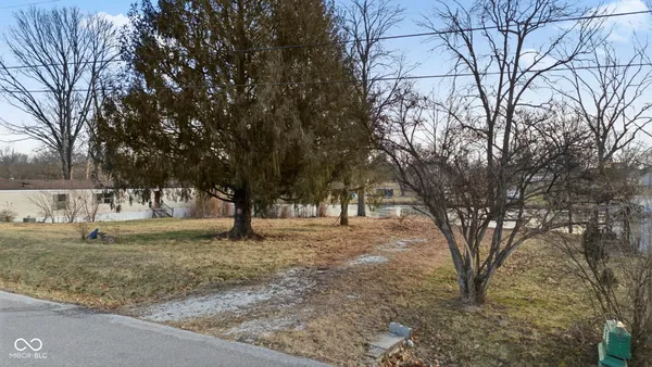 $40,000 | 2722 Coventry Gardens Drive, North Vernon, IN 47265