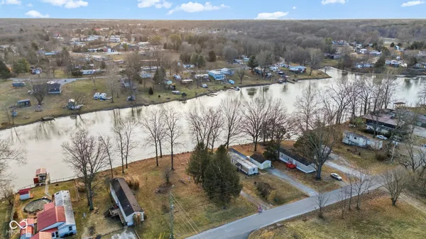 $40,000 | 2722 Coventry Gardens Drive, North Vernon, IN 47265