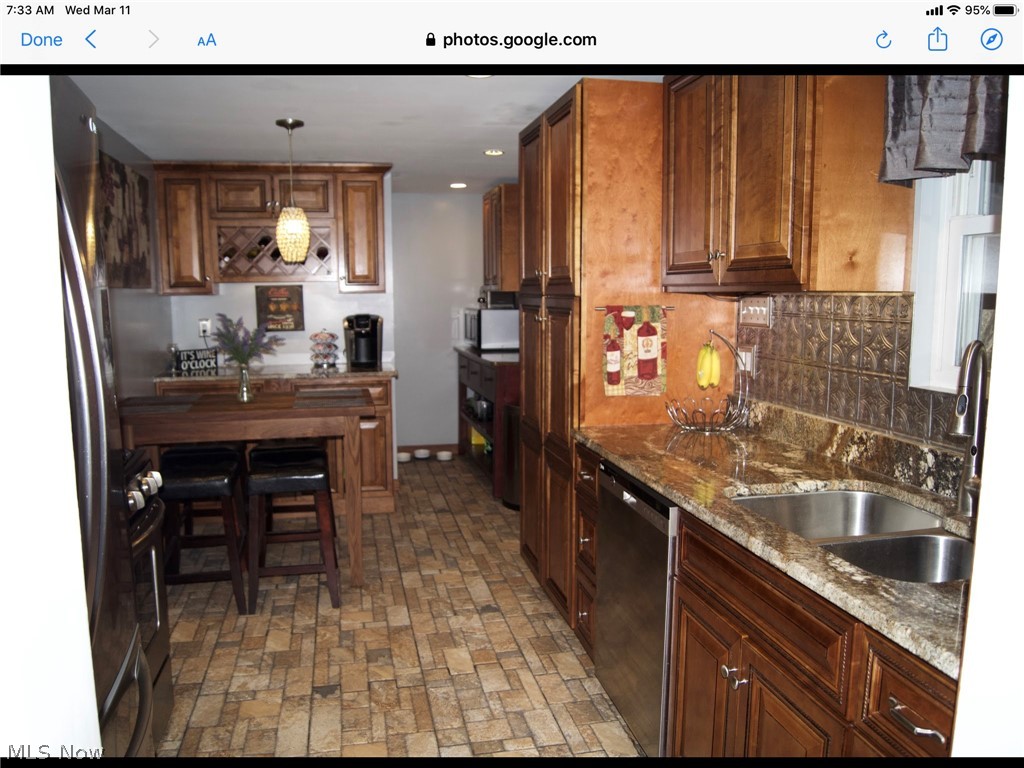 18512 Haskins Road Chagrin Falls, OH 44023 - Photo 4 of 25