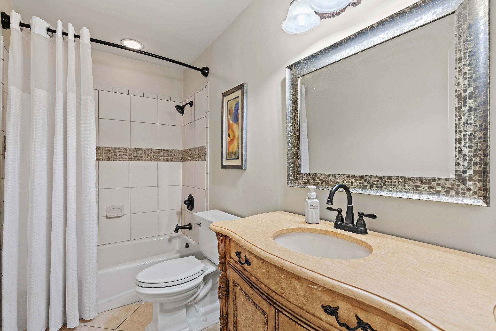 618 Ridgecrest Lane Lebanon, TN 37087 - Photo 36 of 75 a bathroom with a sink toilet and shower
