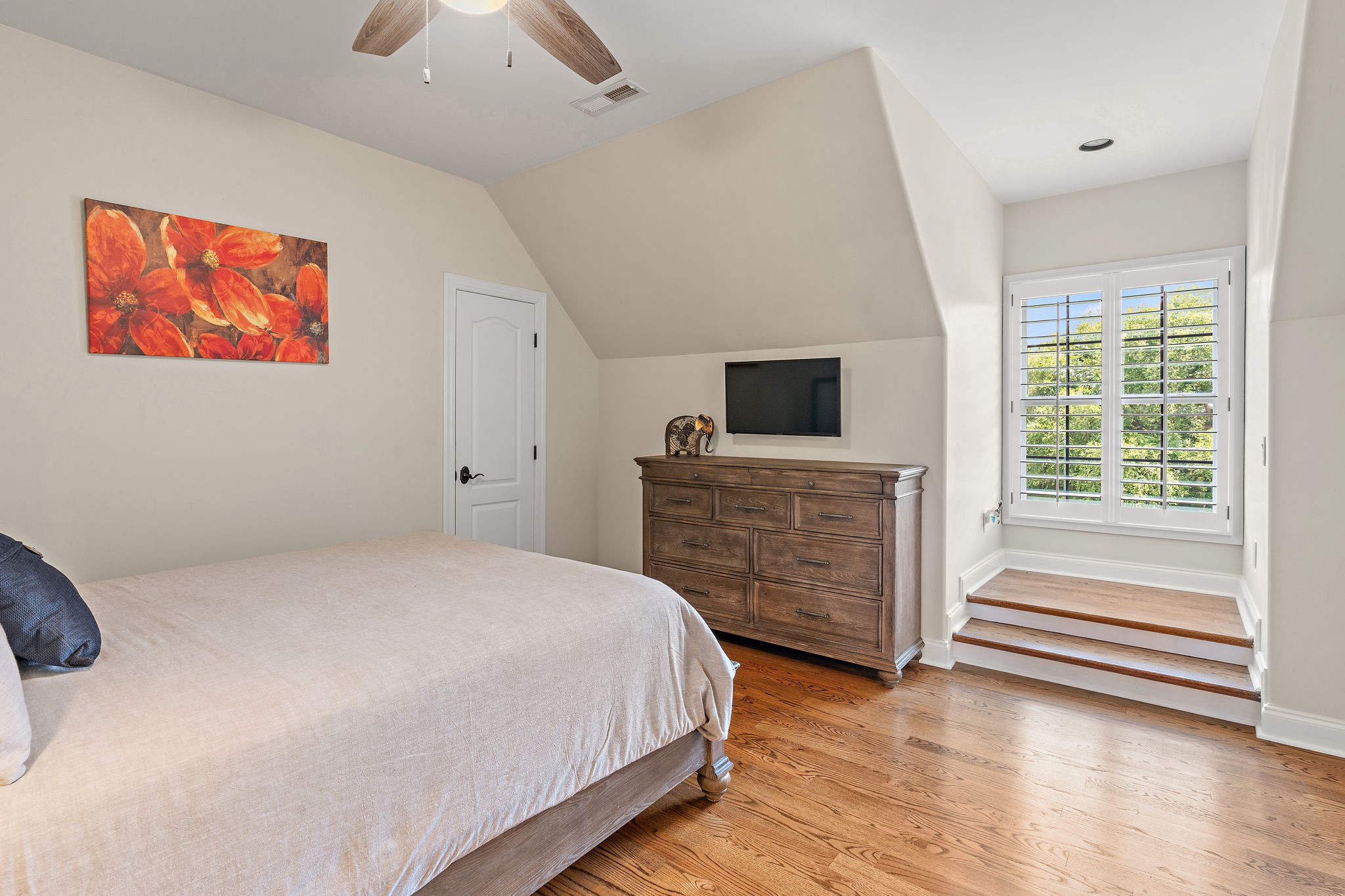 618 Ridgecrest Lane Lebanon, TN 37087 - Photo 42 of 75 a bedroom with a bed and a flat screen tv