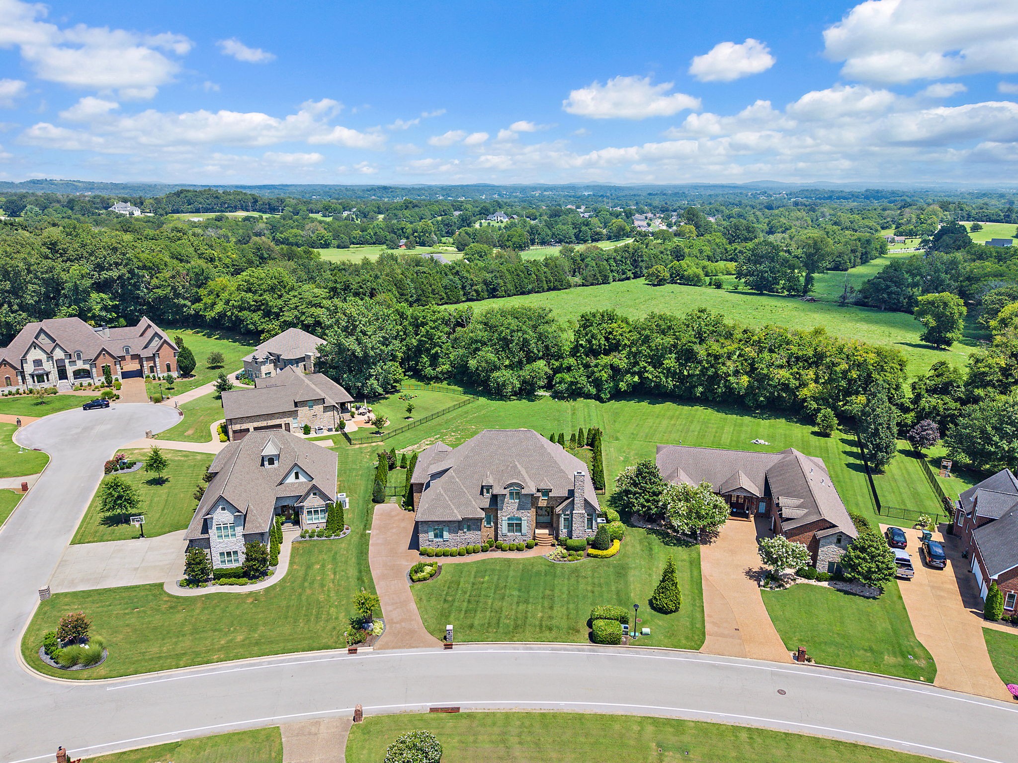 618 Ridgecrest Lane Lebanon, TN 37087 - Photo 70 of 75 an aerial view of multiple house