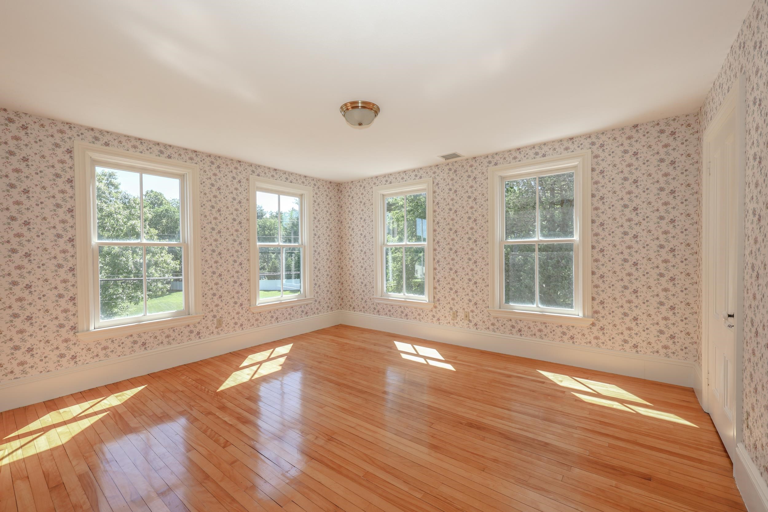 34 Post Road, Unit 3 North Hampton, NH 03862 - Photo 33 of 47