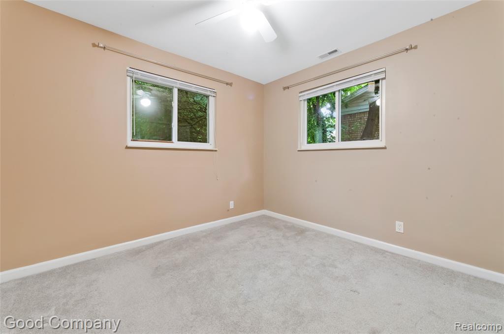 48703 West Ranch Drive Chesterfield, MI 48051 - Photo 21 of 43