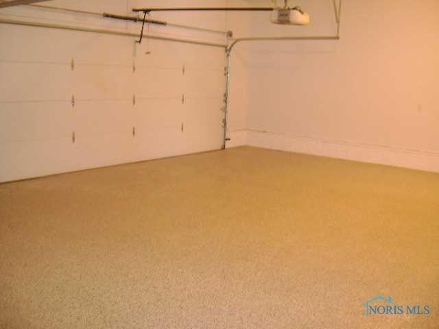 7411 Crossridge Road Holland, OH 43528 - Photo 18 of 20 Garage (Interior).