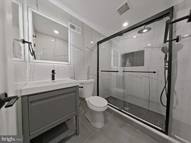 $540,000 | 1307 North Randolph Street, Philadelphia, PA 19122