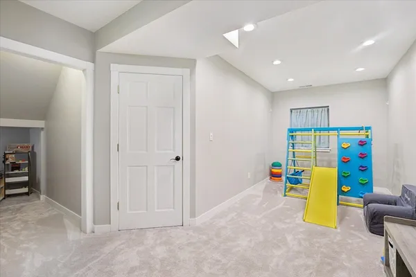$610,000 | 1571 Amos Bennett Street, Grayslake, IL 60030