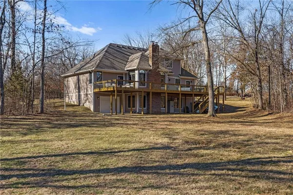 $593,000 | 26311 Westlake Drive, Harrisonville, MO 64701