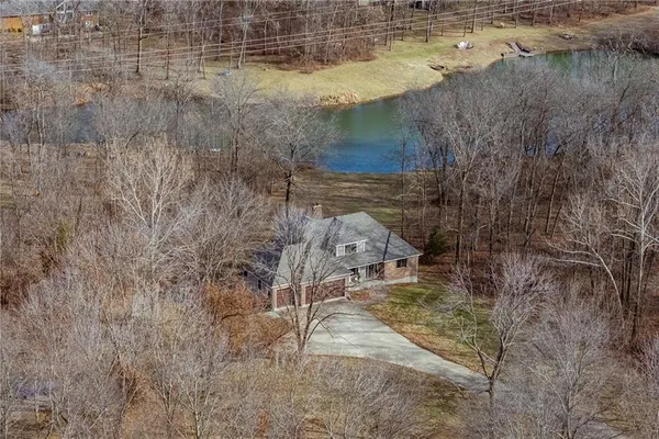 $593,000 | 26311 Westlake Drive, Harrisonville, MO 64701