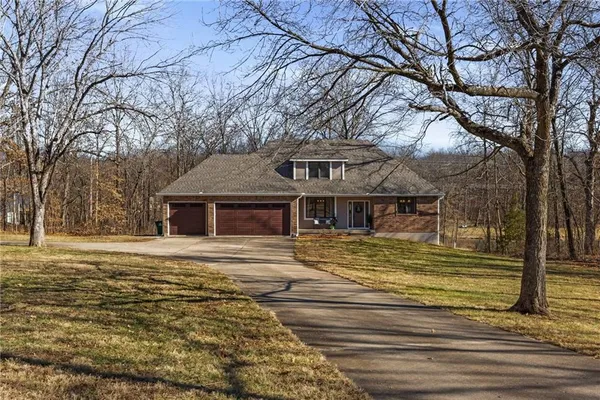 $593,000 | 26311 Westlake Drive, Harrisonville, MO 64701
