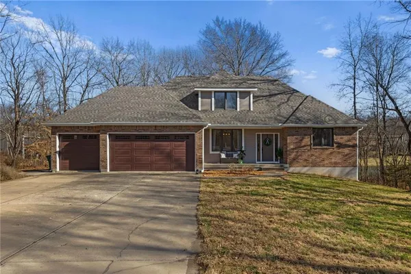 $593,000 | 26311 Westlake Drive, Harrisonville, MO 64701