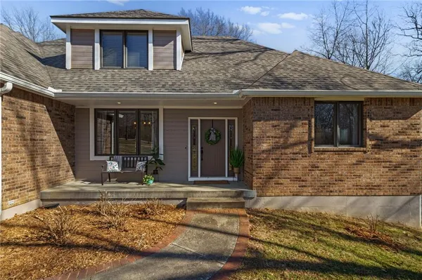 $593,000 | 26311 Westlake Drive, Harrisonville, MO 64701