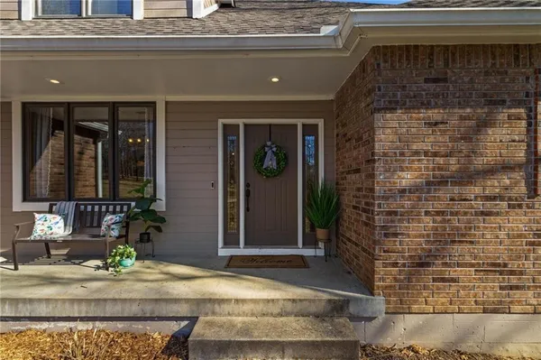 $593,000 | 26311 Westlake Drive, Harrisonville, MO 64701