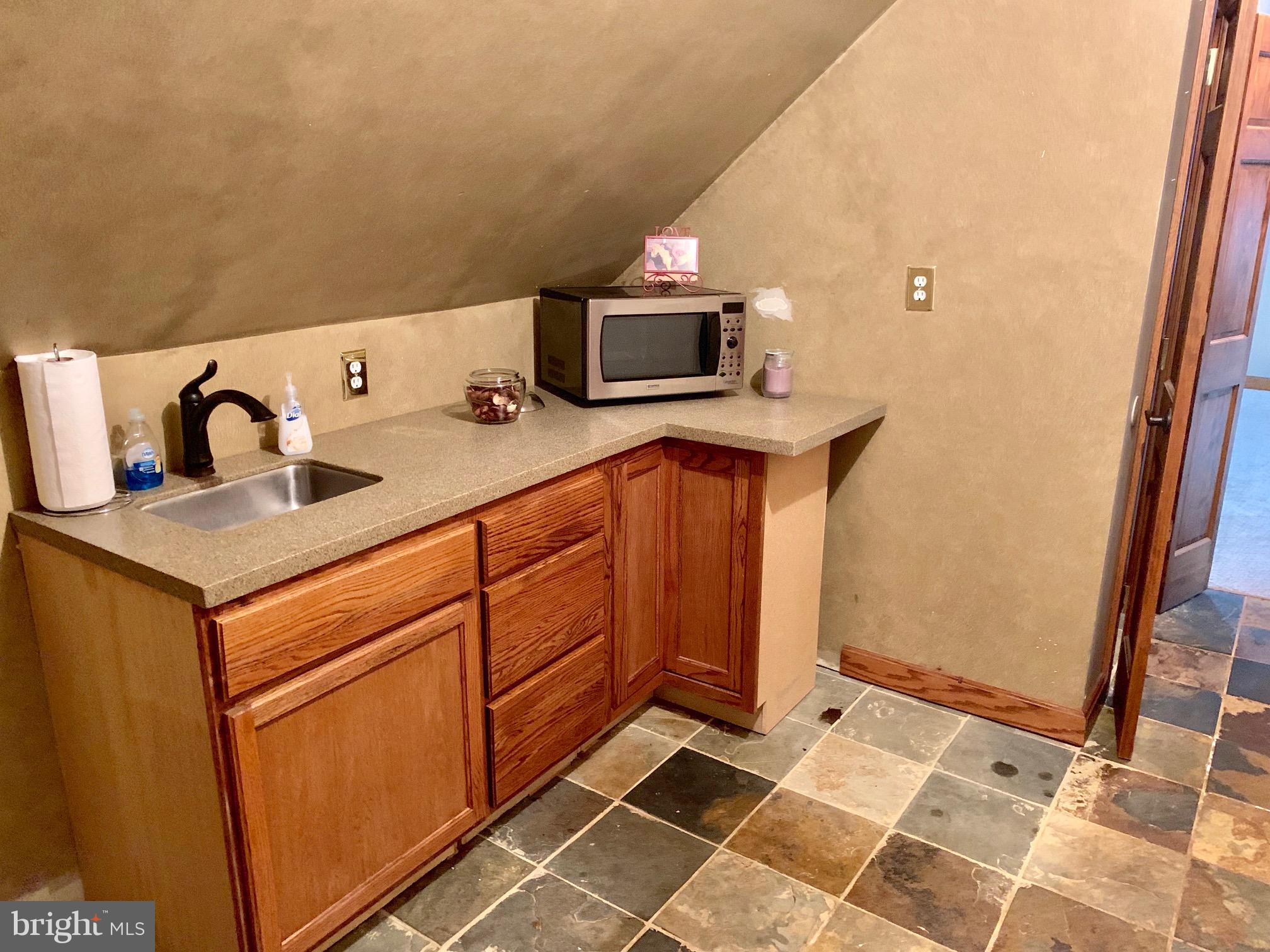 7467 Hickory Road Stewartstown, PA 17363 - Photo 22 of 30 Gallery Image 22