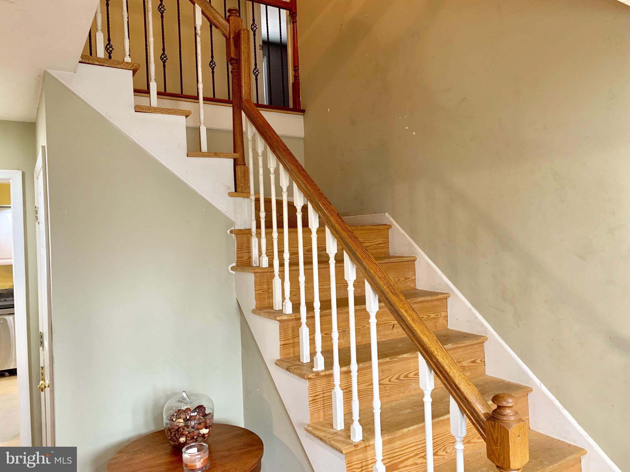 7467 Hickory Road Stewartstown, PA 17363 - Photo 7 of 30 Gallery Image 7