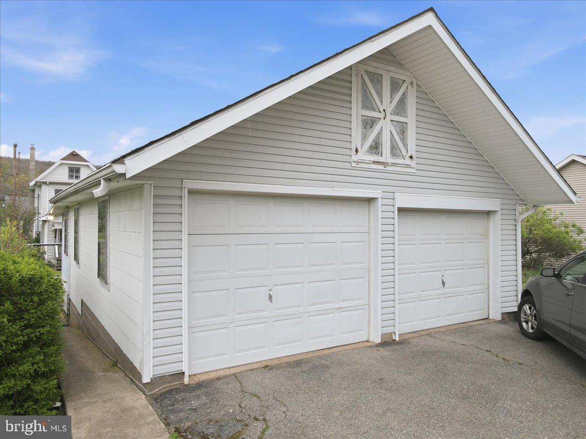 520 West Main Street Weatherly, PA 18255 - Photo 60 of 89 Detached 2 car garage