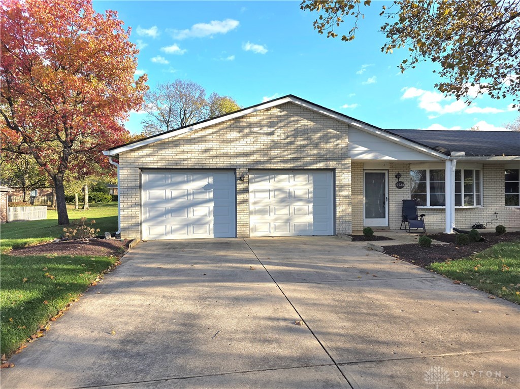 9920 Sheehan Road Dayton, OH 45458 - Photo 2 of 46