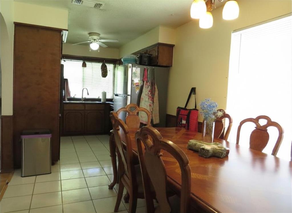 3308 Spring Valley Drive Bedford, TX 76021 - Photo 13 of 34
