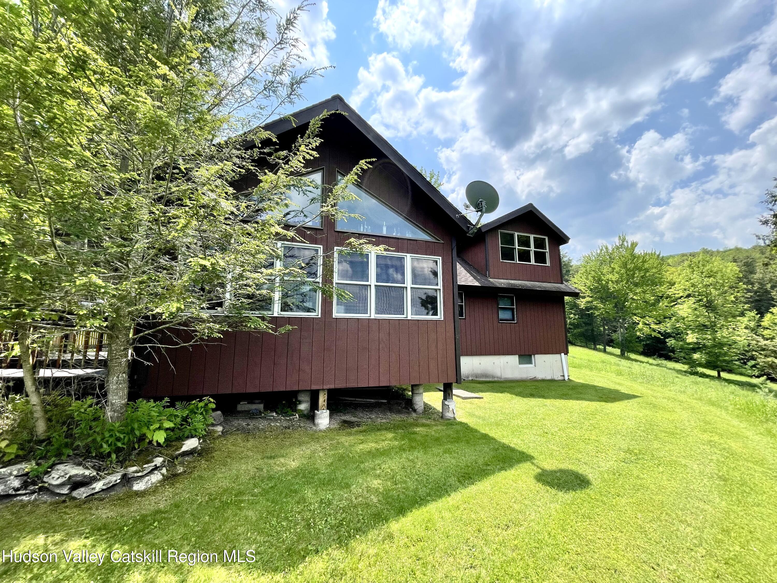 27 Terrace Drive Lexington, NY 12468 - Photo 9 of 37 a house view with a garden space