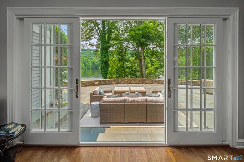 $2,549,000 | 25 Pond Road, Ridgefield, CT 06877