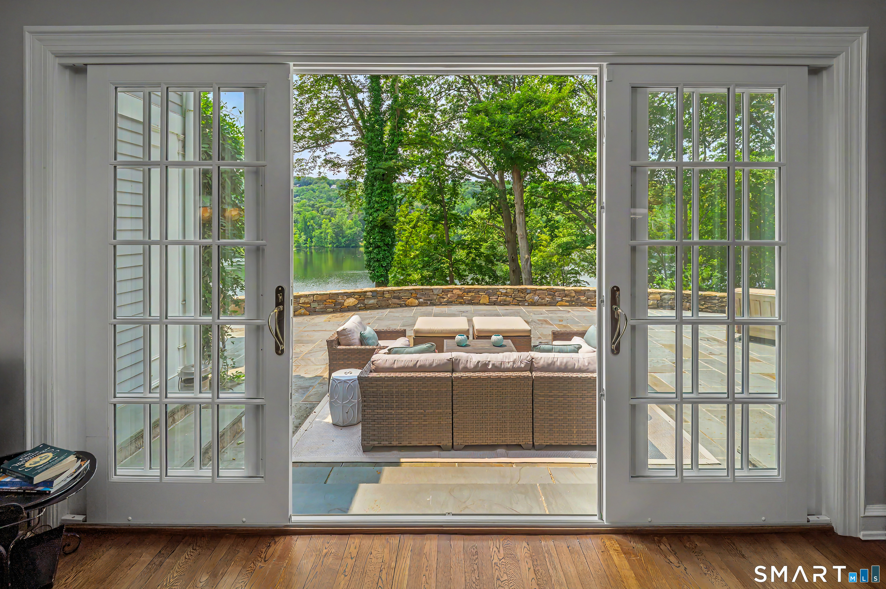25 Pond Road Ridgefield, CT 06877 - Photo 12 of 40