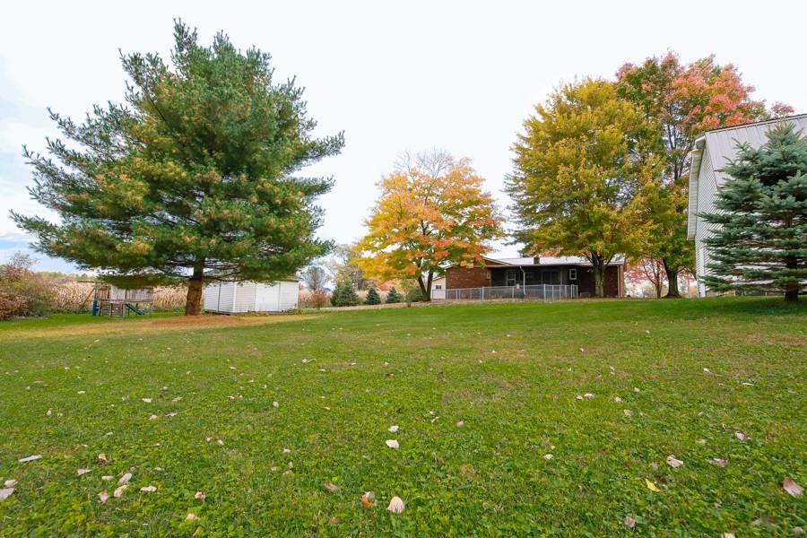 341 Bower Road Fredonia, PA 16124 - Photo 8 of 25