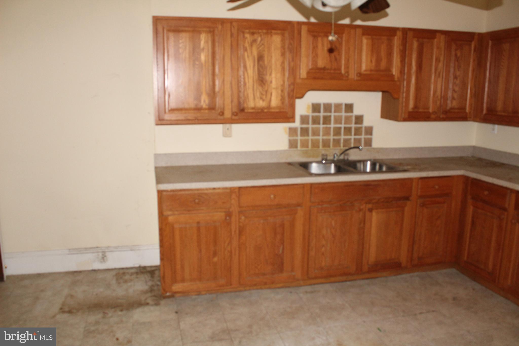 3748 Sharp Street Philadelphia, PA 19127 - Photo 17 of 49 kitchen